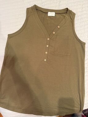 Jenny B Olive Green Sleeveless Henley Tank